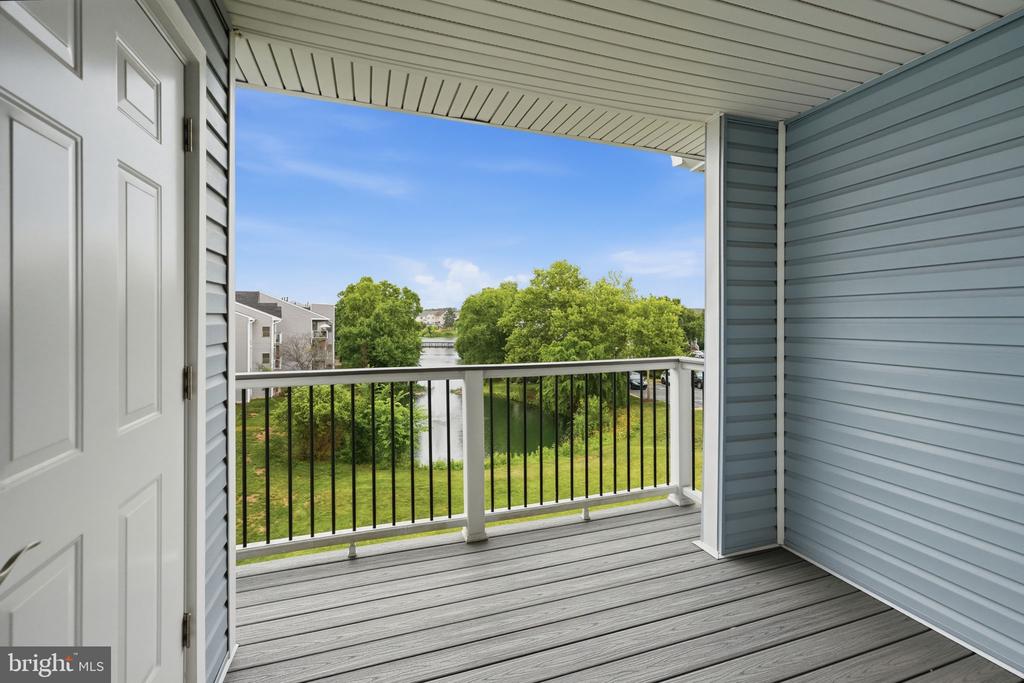 44116 NATALIE TERRACE 301