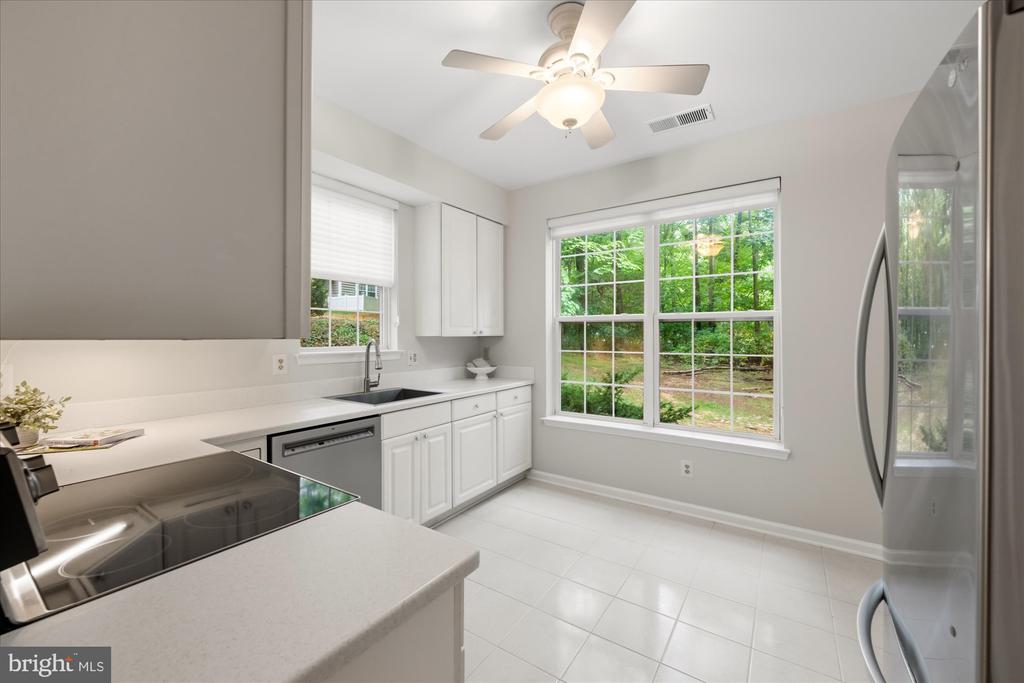 20903 CEDARPOST SQUARE Unit: 102