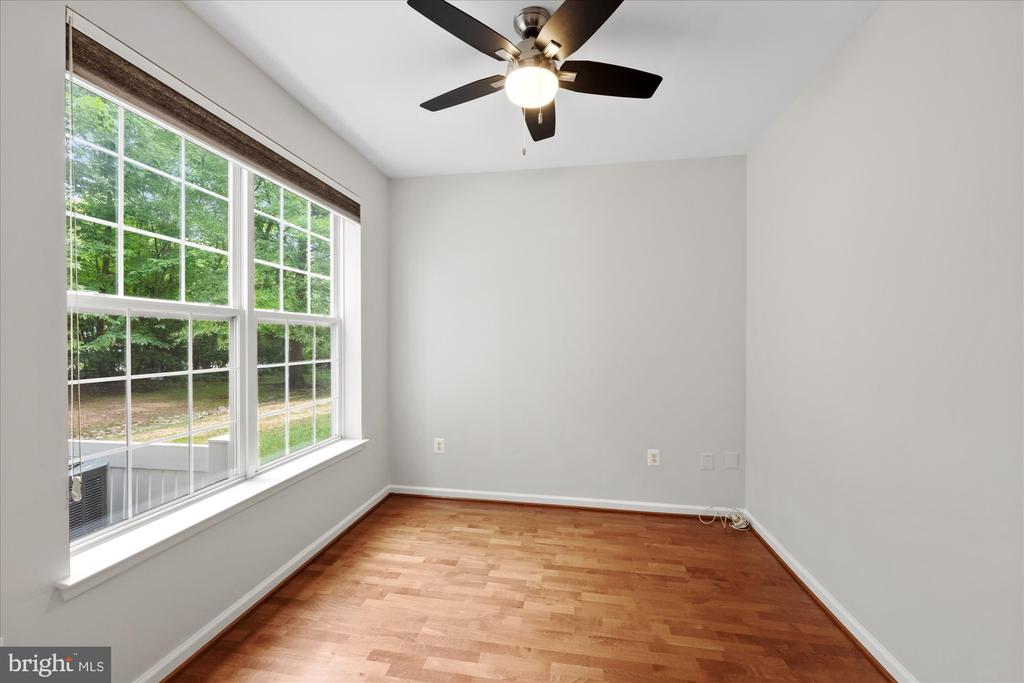 20903 CEDARPOST SQUARE Unit: 102