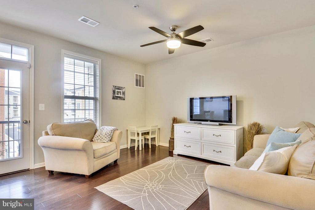 23487 LOGANS RIDGE TERRACE