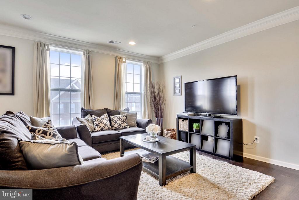 23487 LOGANS RIDGE TERRACE