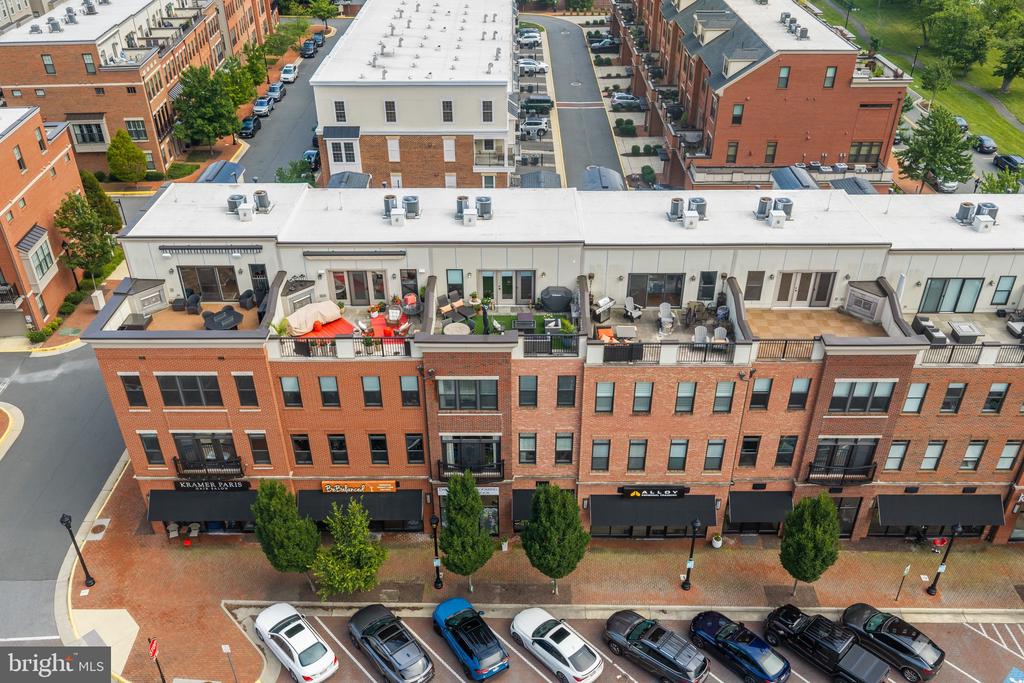 208 RAILBENDER ALLEY SE