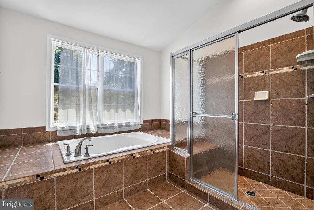 43283 MITCHAM SQUARE