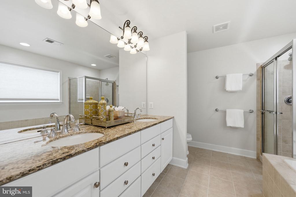 20789 RED CEDAR DRIVE