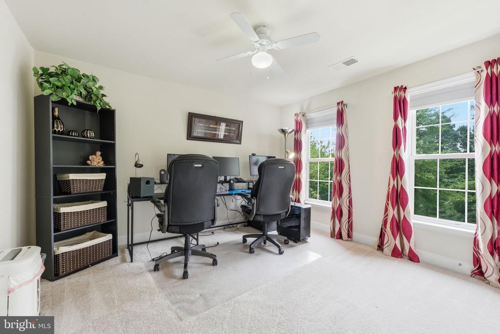 20789 RED CEDAR DRIVE