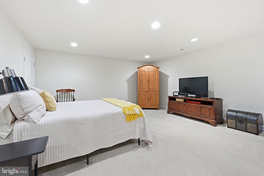 20789 RED CEDAR DRIVE