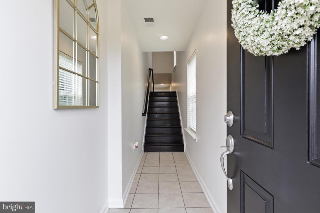 42251 DEAN CHAPEL SQUARE