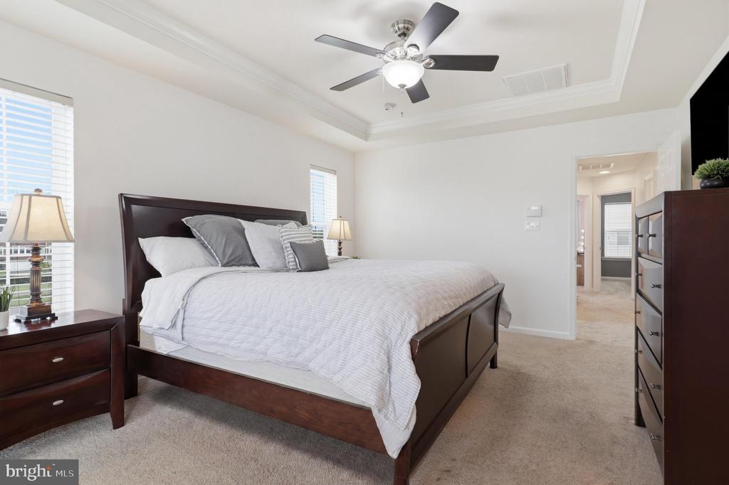 42251 DEAN CHAPEL SQUARE