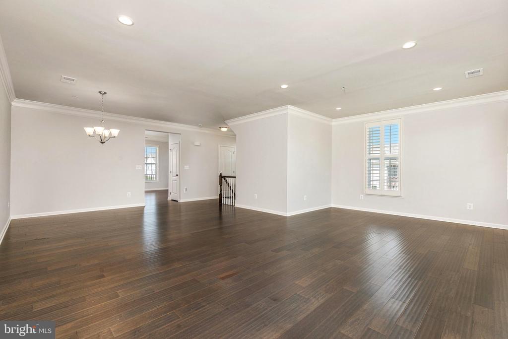 23694 HOPEWELL MANOR TERRACE