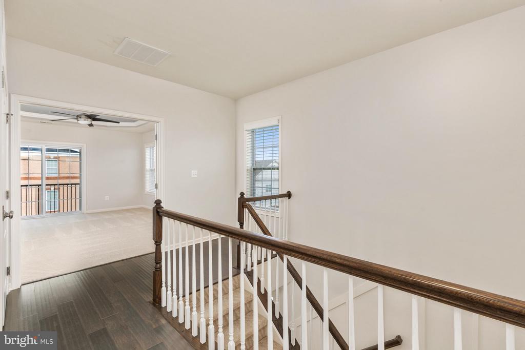 23694 HOPEWELL MANOR TERRACE