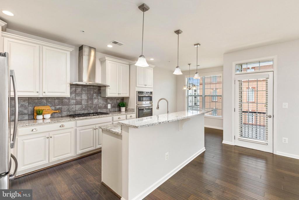 23694 HOPEWELL MANOR TERRACE