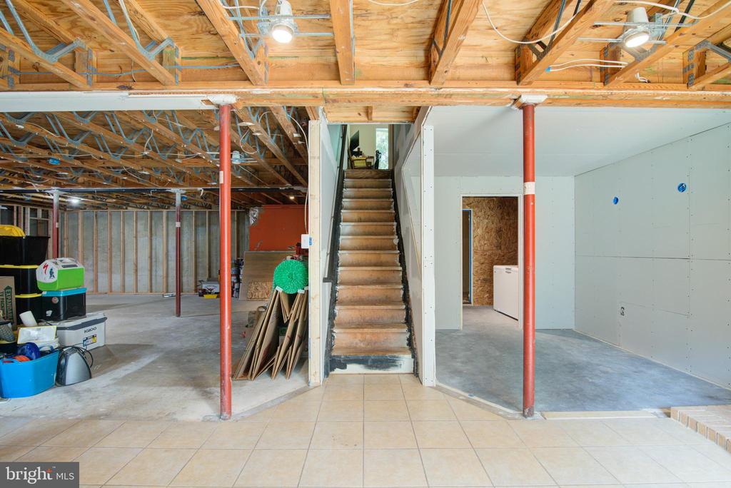 14740 CHAPEL LANE