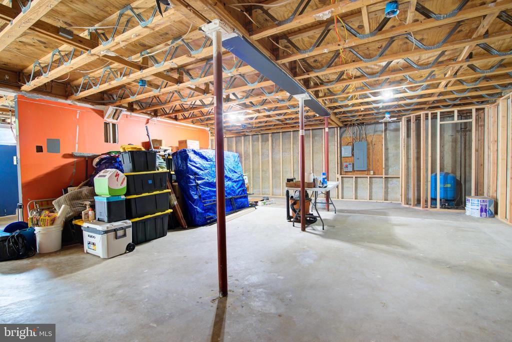 14740 CHAPEL LANE