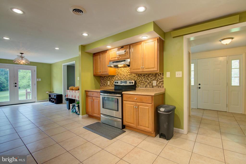 14740 CHAPEL LANE