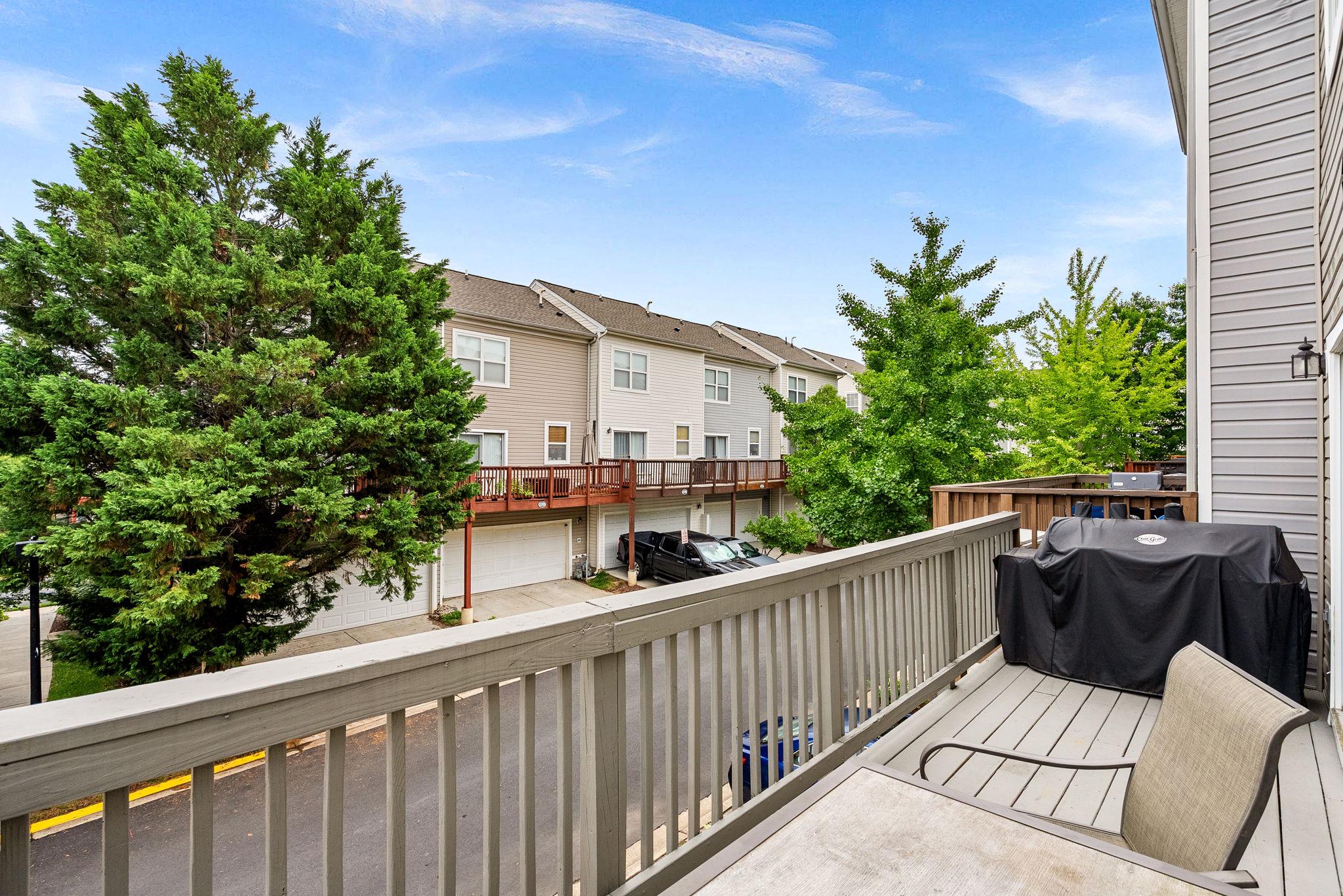 21785 DRAGONS GREEN SQUARE Unit: 21785