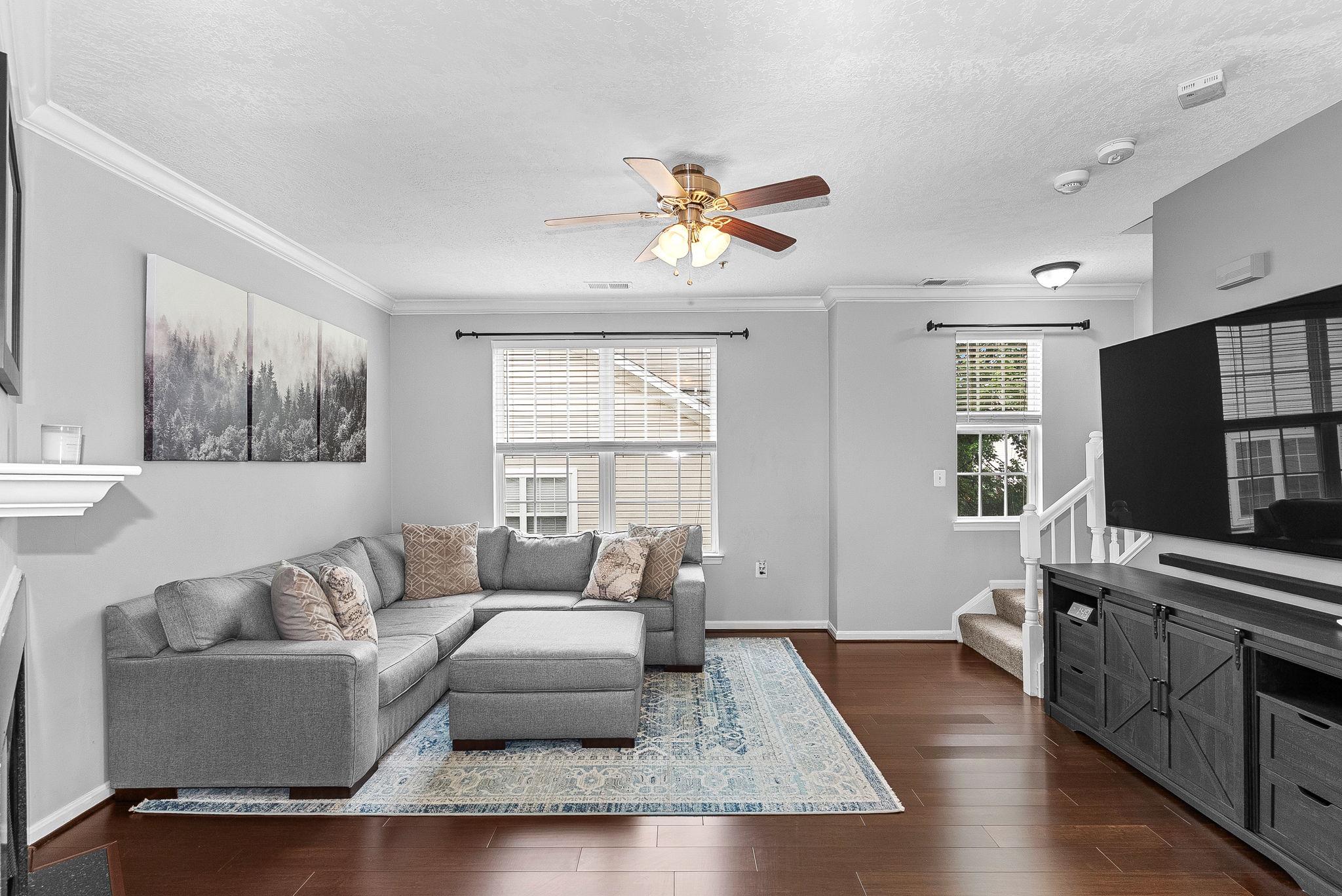 21785 DRAGONS GREEN SQUARE Unit: 21785