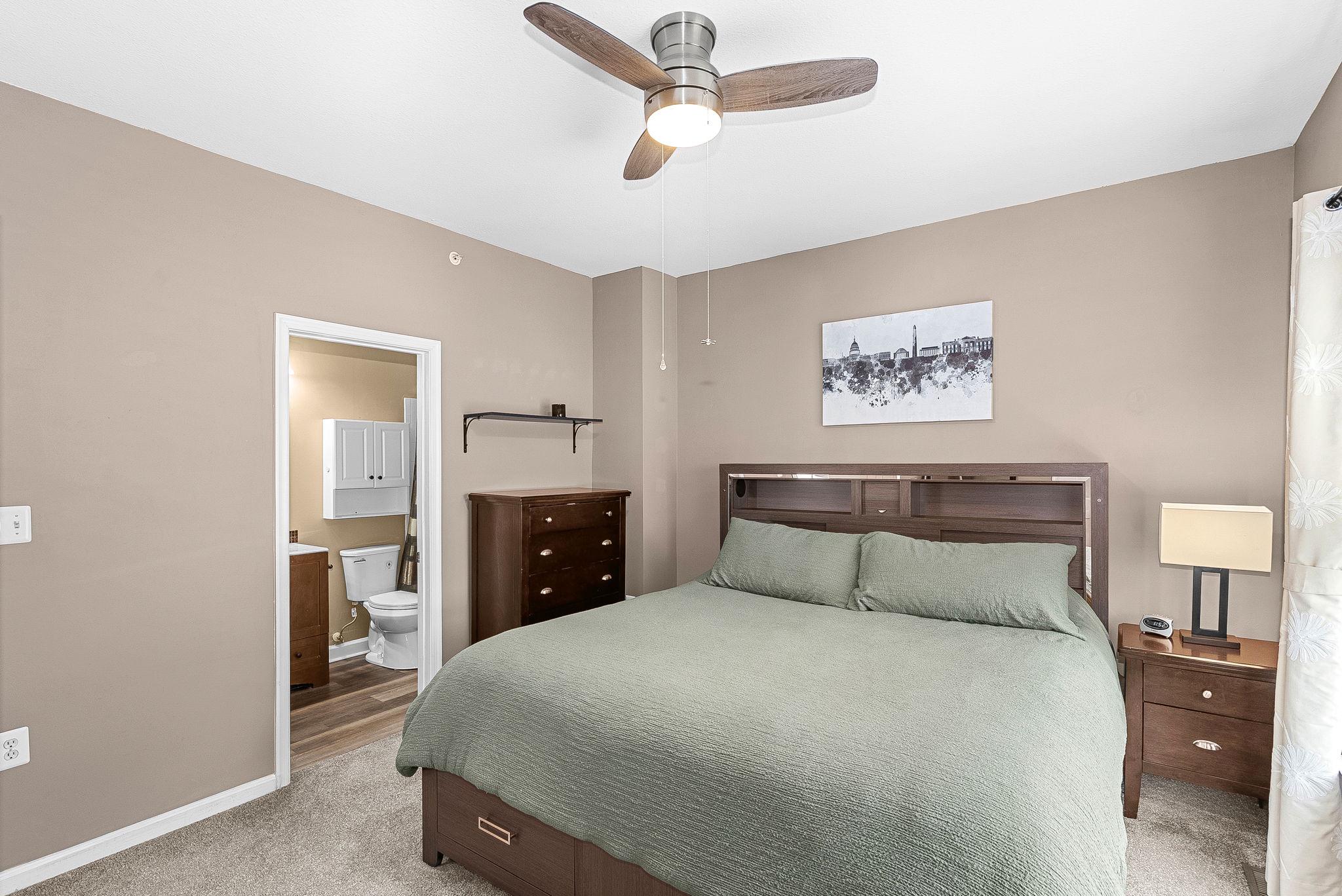 21785 DRAGONS GREEN SQUARE Unit: 21785