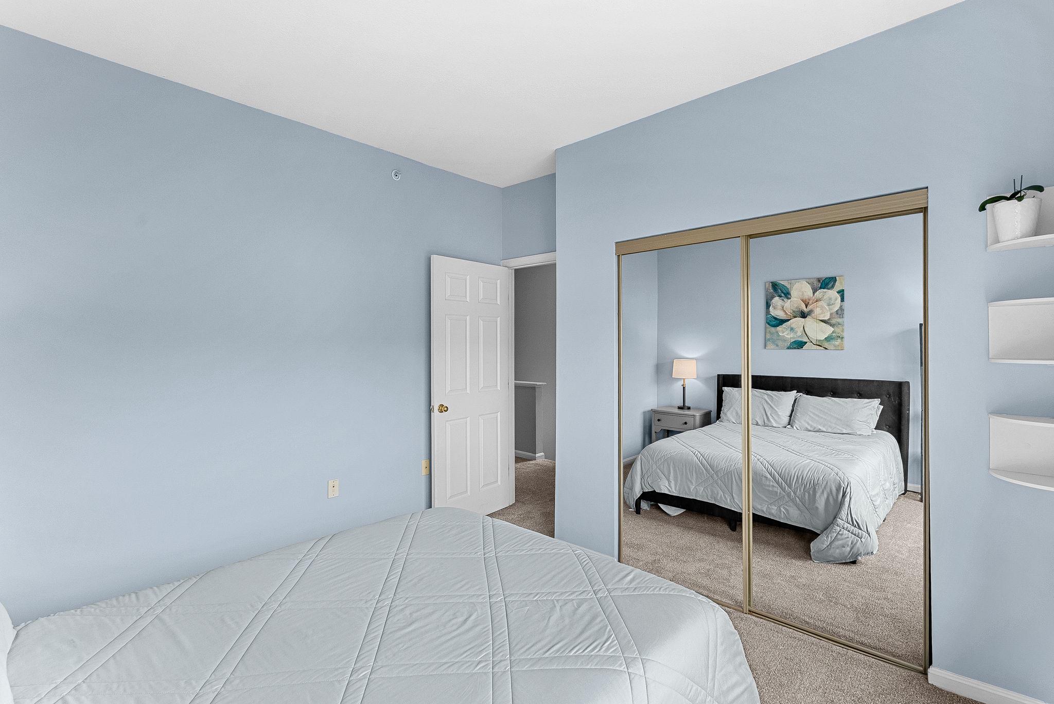 21785 DRAGONS GREEN SQUARE Unit: 21785