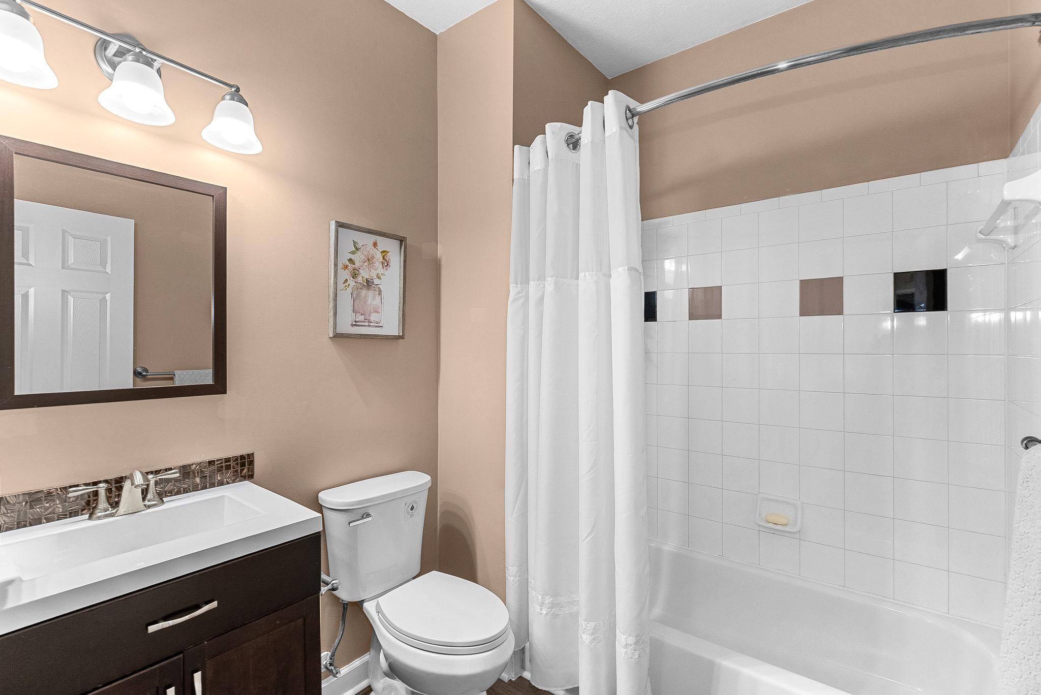 21785 DRAGONS GREEN SQUARE Unit: 21785