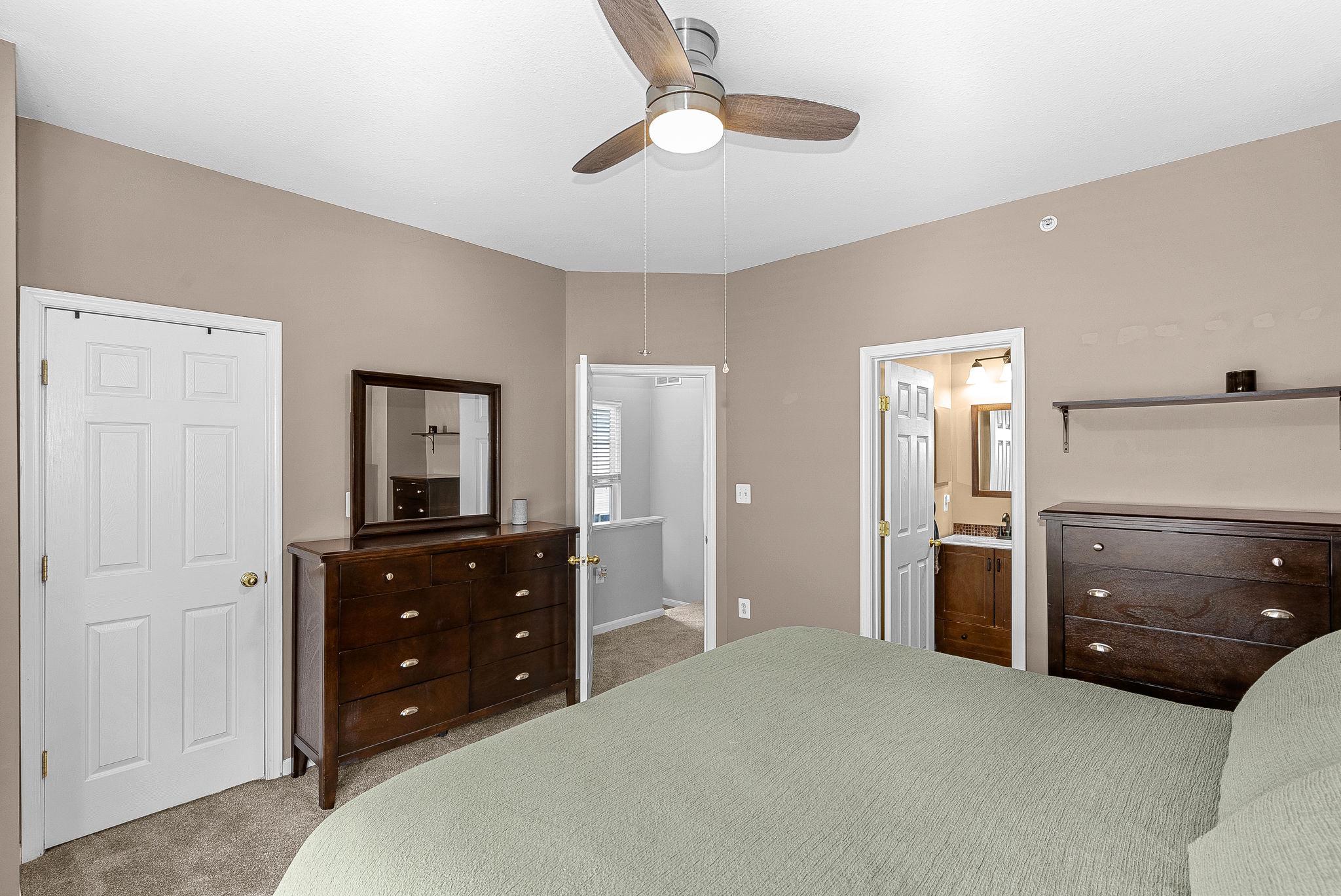 21785 DRAGONS GREEN SQUARE Unit: 21785