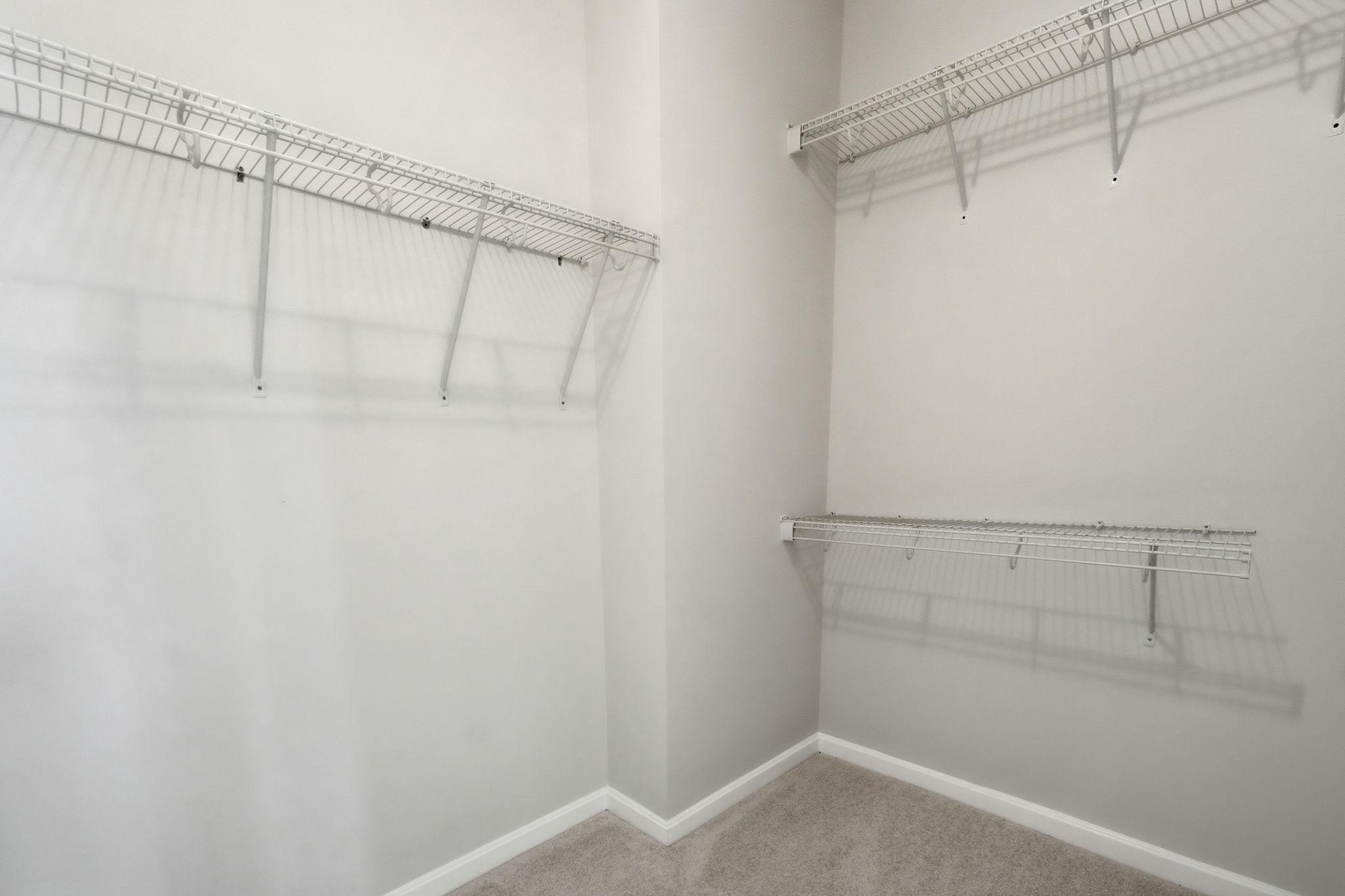 24678 BYRNE MEADOW SQUARE
