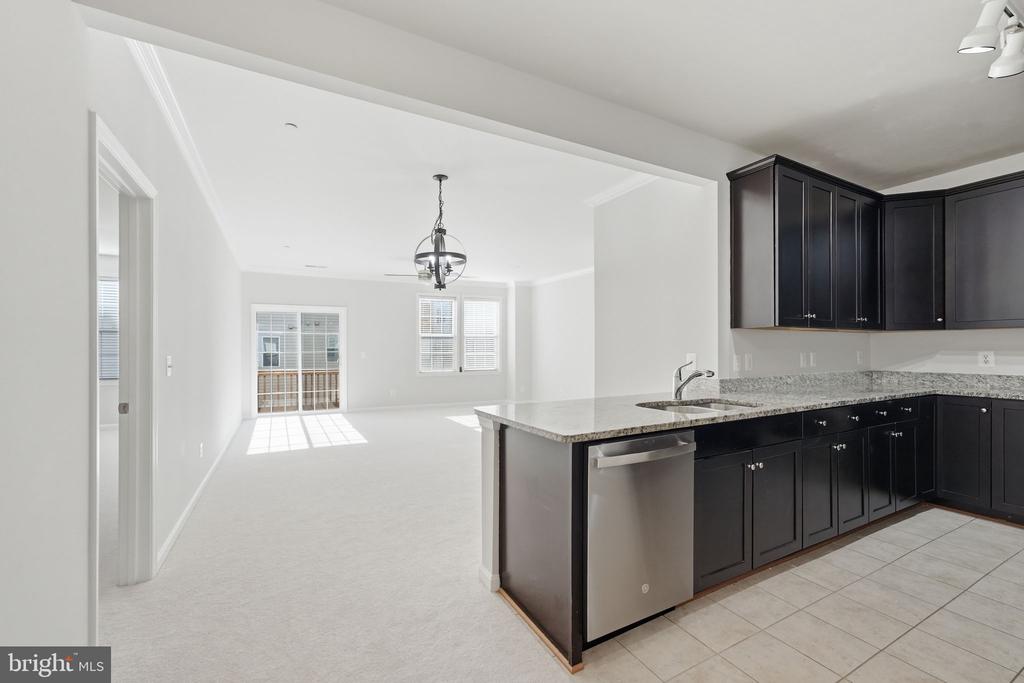 24678 BYRNE MEADOW SQUARE