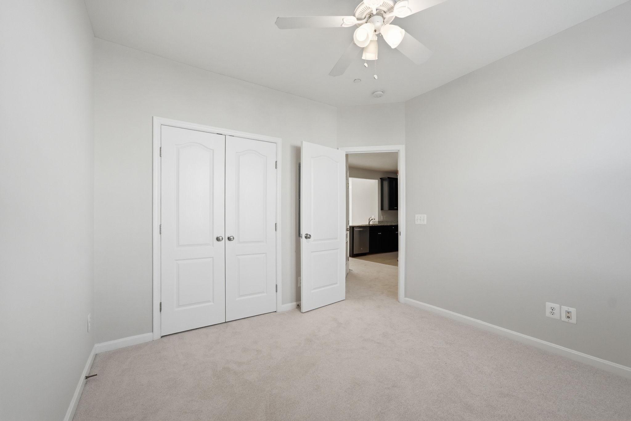 24678 BYRNE MEADOW SQUARE