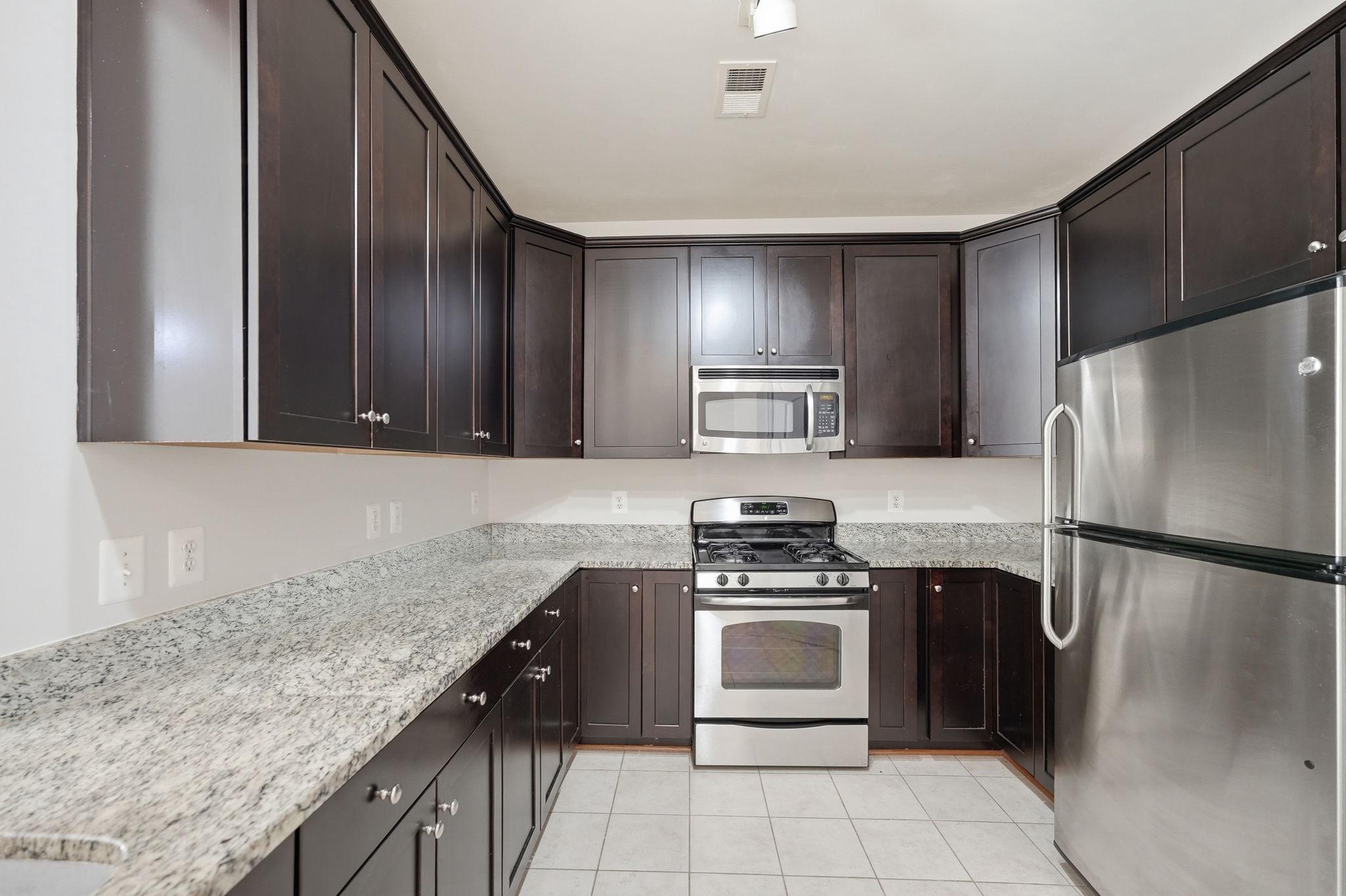 24678 BYRNE MEADOW SQUARE