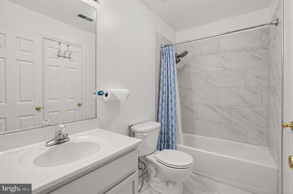 43100 SHERBROOKE TERRACE