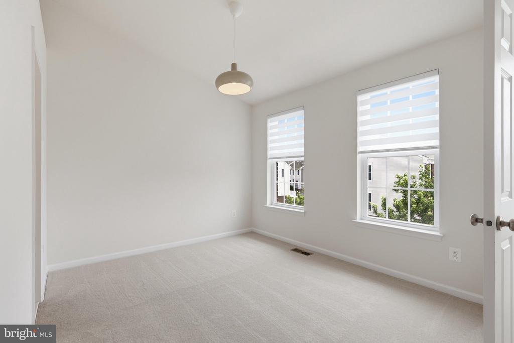 42886 PAMPLIN TERRACE