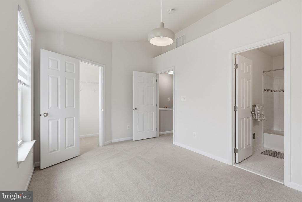 42886 PAMPLIN TERRACE