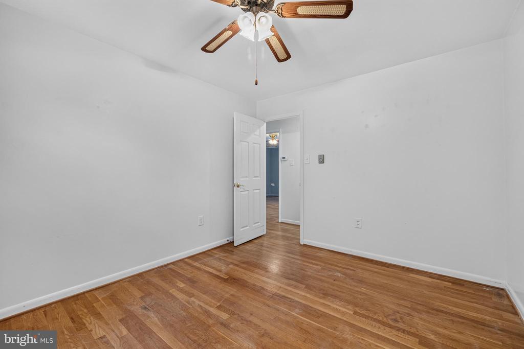 19 HAMILTON TERRACE DRIVE