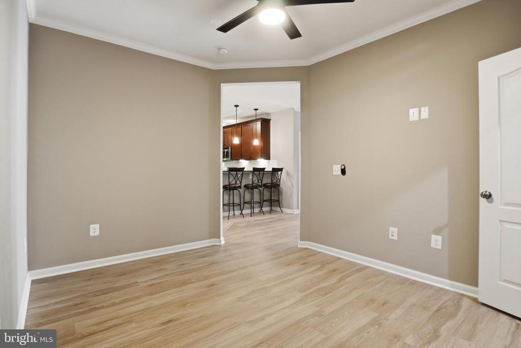 24636 WOOLLY MAMMOTH TERRACE Unit: 202