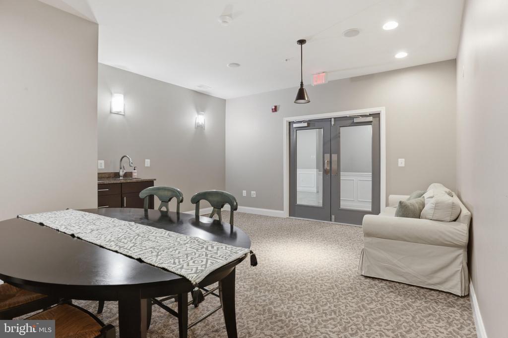 24636 WOOLLY MAMMOTH TERRACE Unit: 202