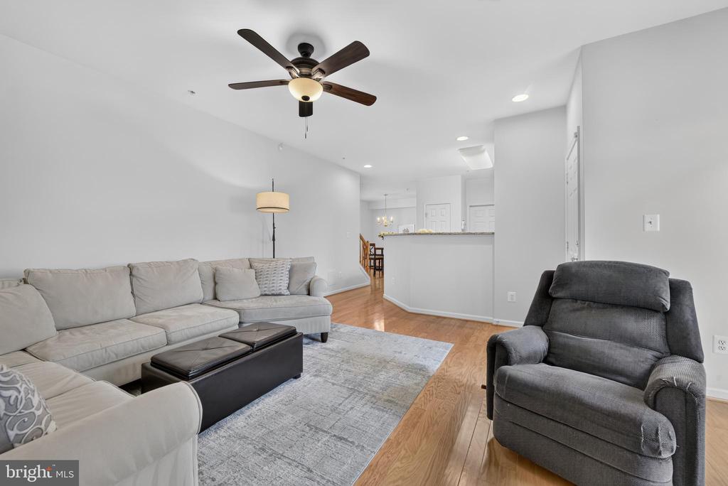 43081 ZANDER TERRACE
