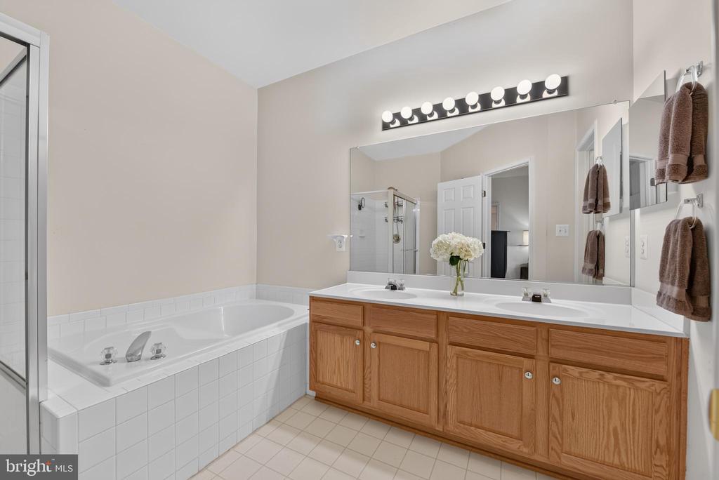 43081 ZANDER TERRACE