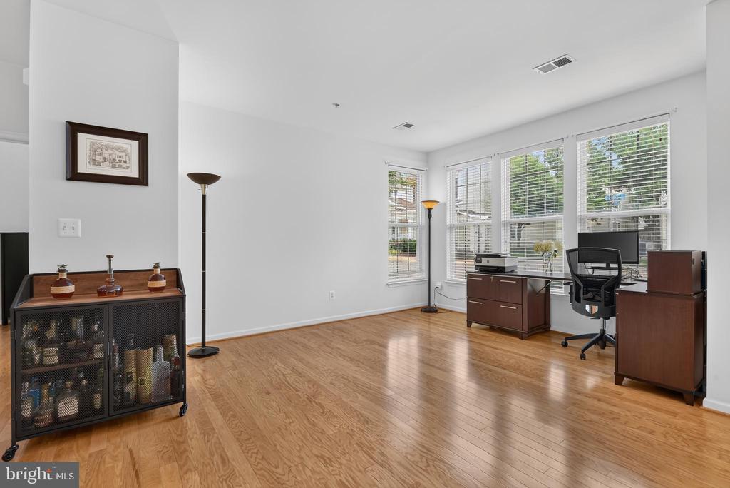43081 ZANDER TERRACE