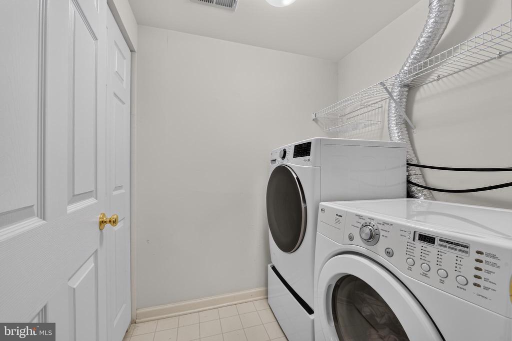 43081 ZANDER TERRACE