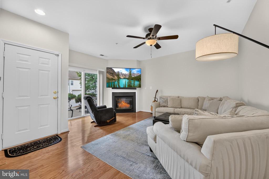 43081 ZANDER TERRACE