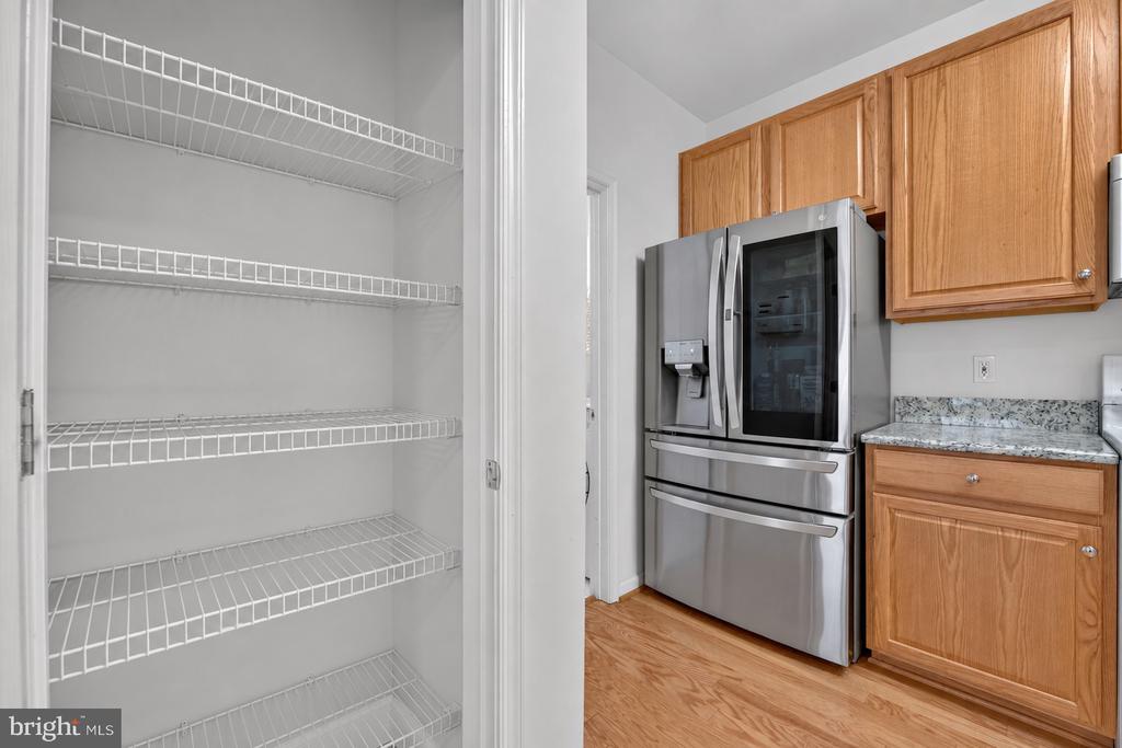 43081 ZANDER TERRACE