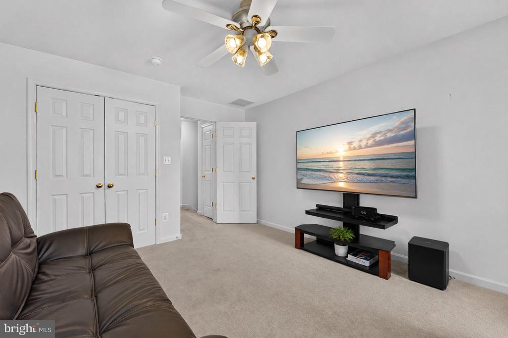 43081 ZANDER TERRACE