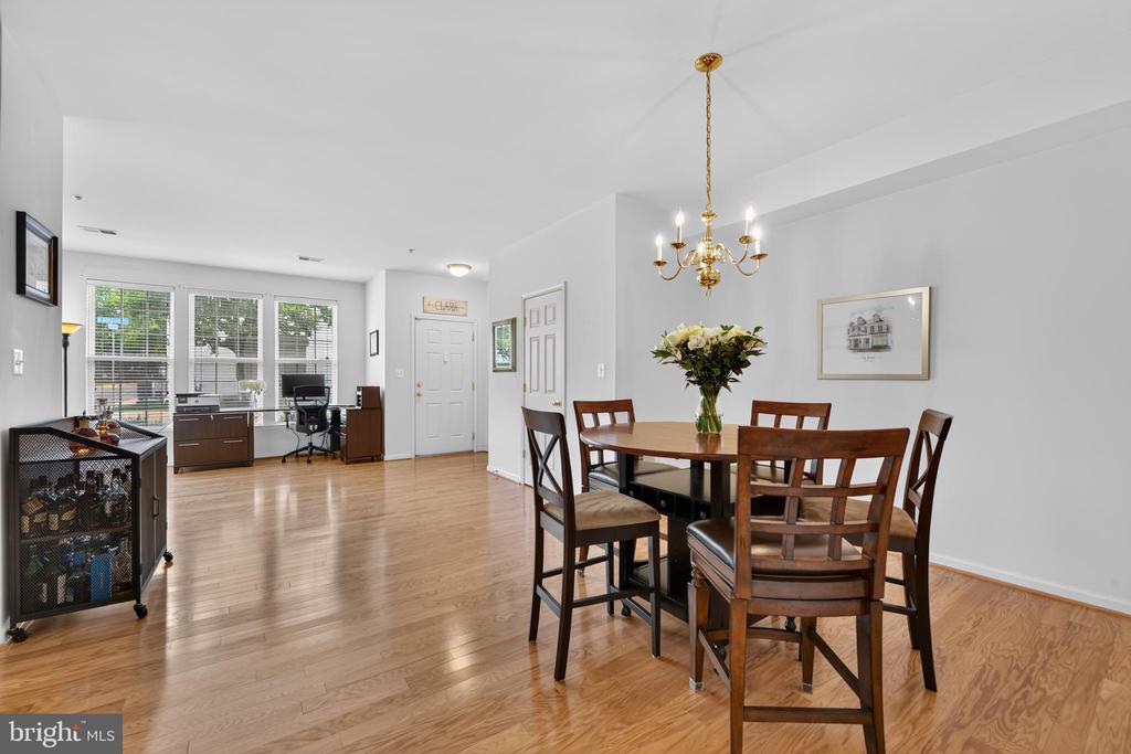 43081 ZANDER TERRACE