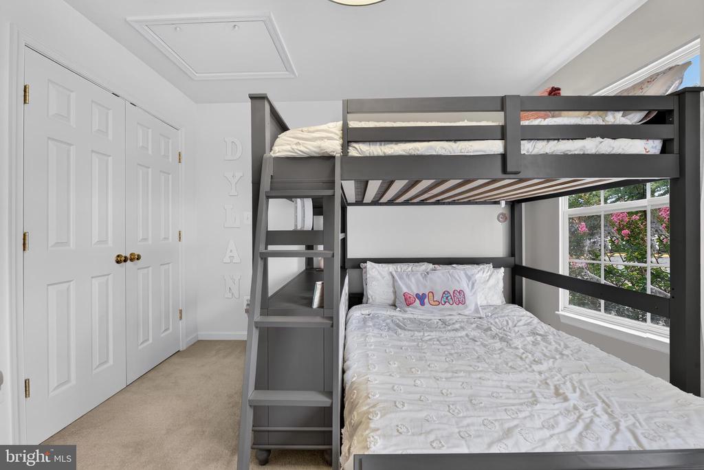 43081 ZANDER TERRACE