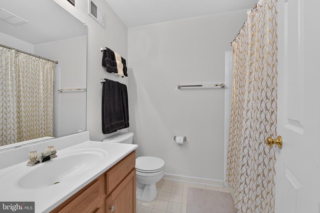 43081 ZANDER TERRACE