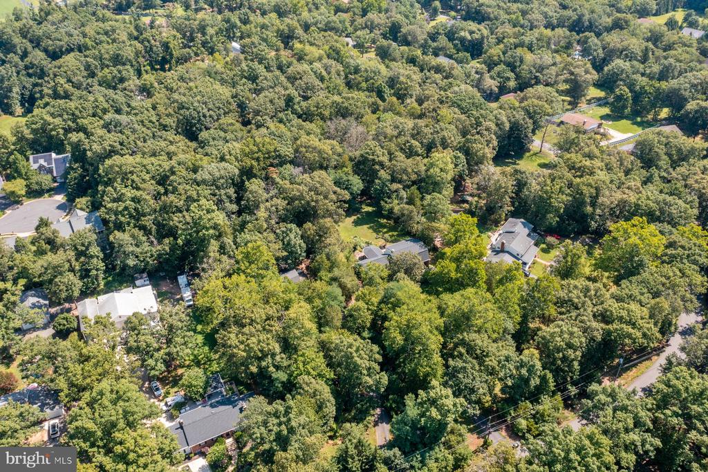 24 CEDAR DRIVE