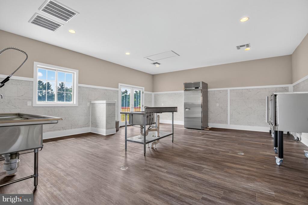 38217 MOUNTAIN AIR LANE