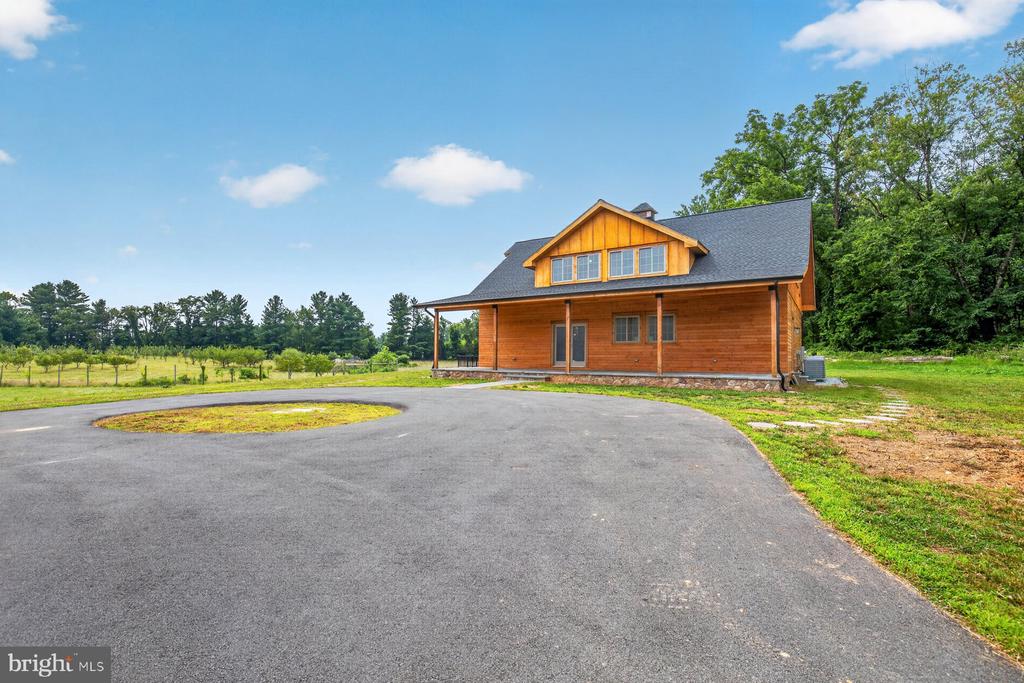 38217 MOUNTAIN AIR LANE