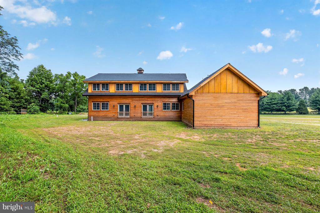 38217 MOUNTAIN AIR LANE