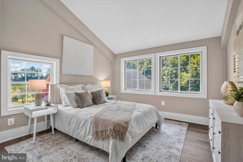 38217 MOUNTAIN AIR LANE