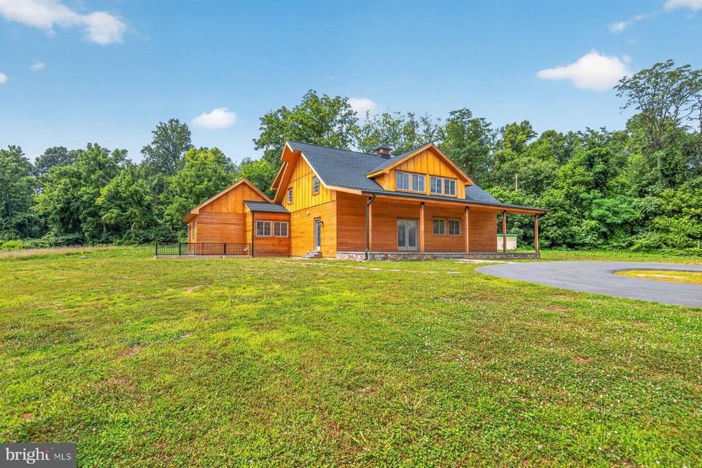 38217 MOUNTAIN AIR LANE